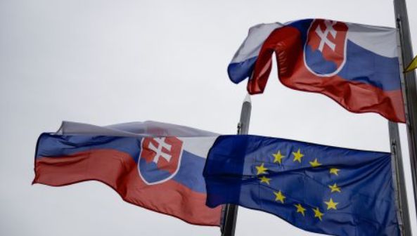 Словаччина розблокувала продовження санкцій ЄС проти Росії в останній момент Словаччина розблокувала продовження санкцій ЄС проти Росії в останній момент